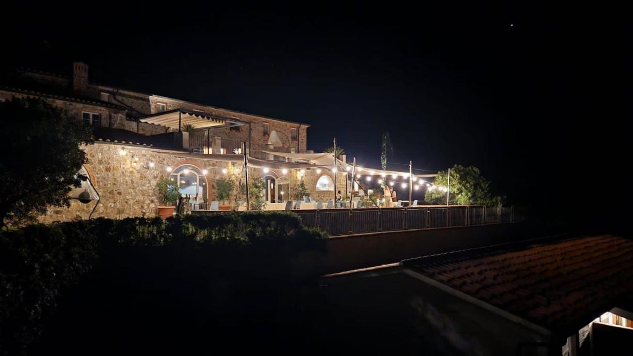 Vin Hotel - Wine Resort And Agriturismo Montieri Exterior foto